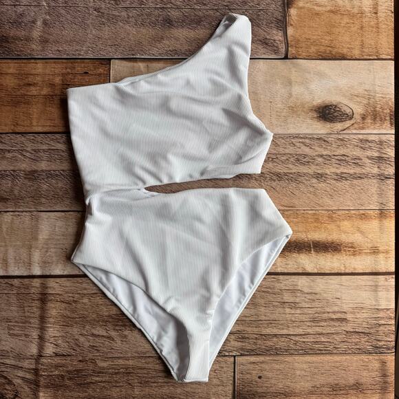 Beach Riot Swimsuit Celine Ribbed One Piece Small White Vacation Beach Pool Trip - Picture 1 of 7